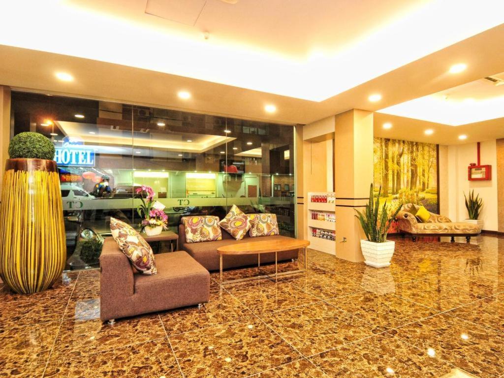 Hotel Zamburger Grand City Malacca Exterior foto